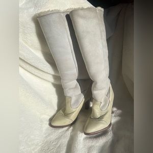 Zodiac sheep skin & Leather heeled boots Women’s 7 White